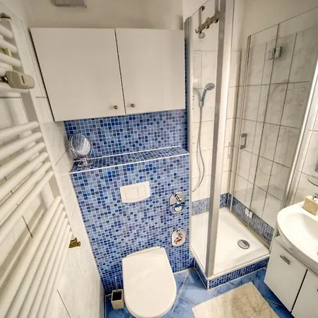 - Haus A, App 0a0401 Apartment *